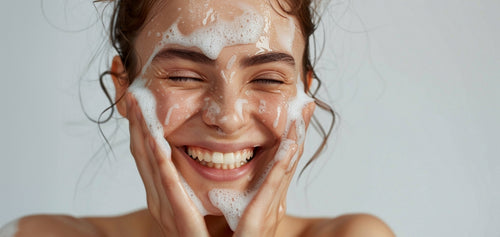 Notre guide pour choisir son nettoyant visage à la bave d'escargot