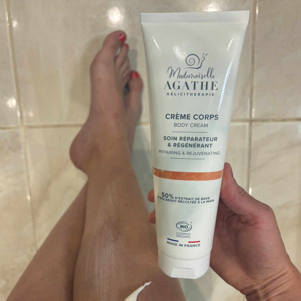 KÖRPERSCHÖNHEITSROUTINE – Peeling und feuchtigkeitsspendend